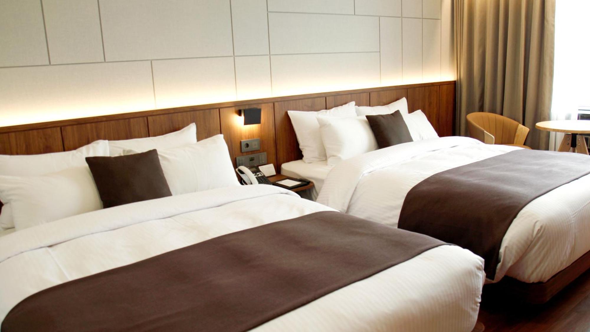 Commodore Hotel גייאונגג'ו מראה חיצוני תמונה