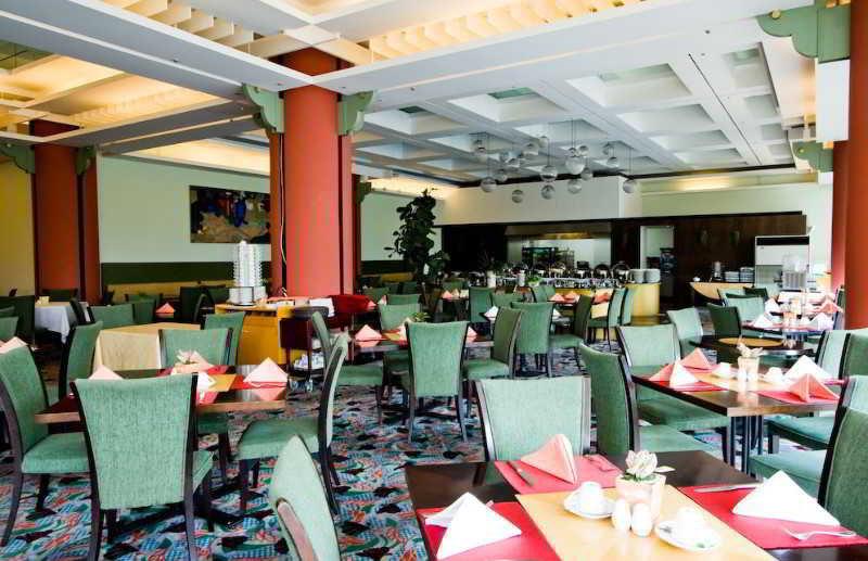 Commodore Hotel גייאונגג'ו מראה חיצוני תמונה