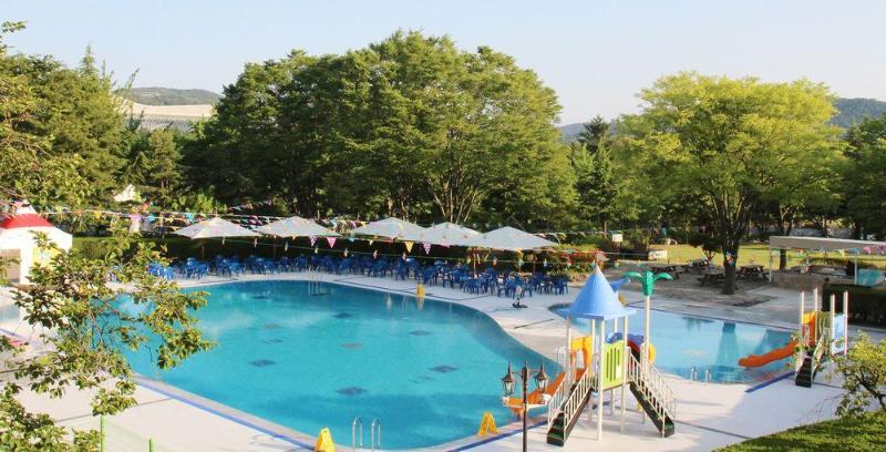 Commodore Hotel גייאונגג'ו מראה חיצוני תמונה